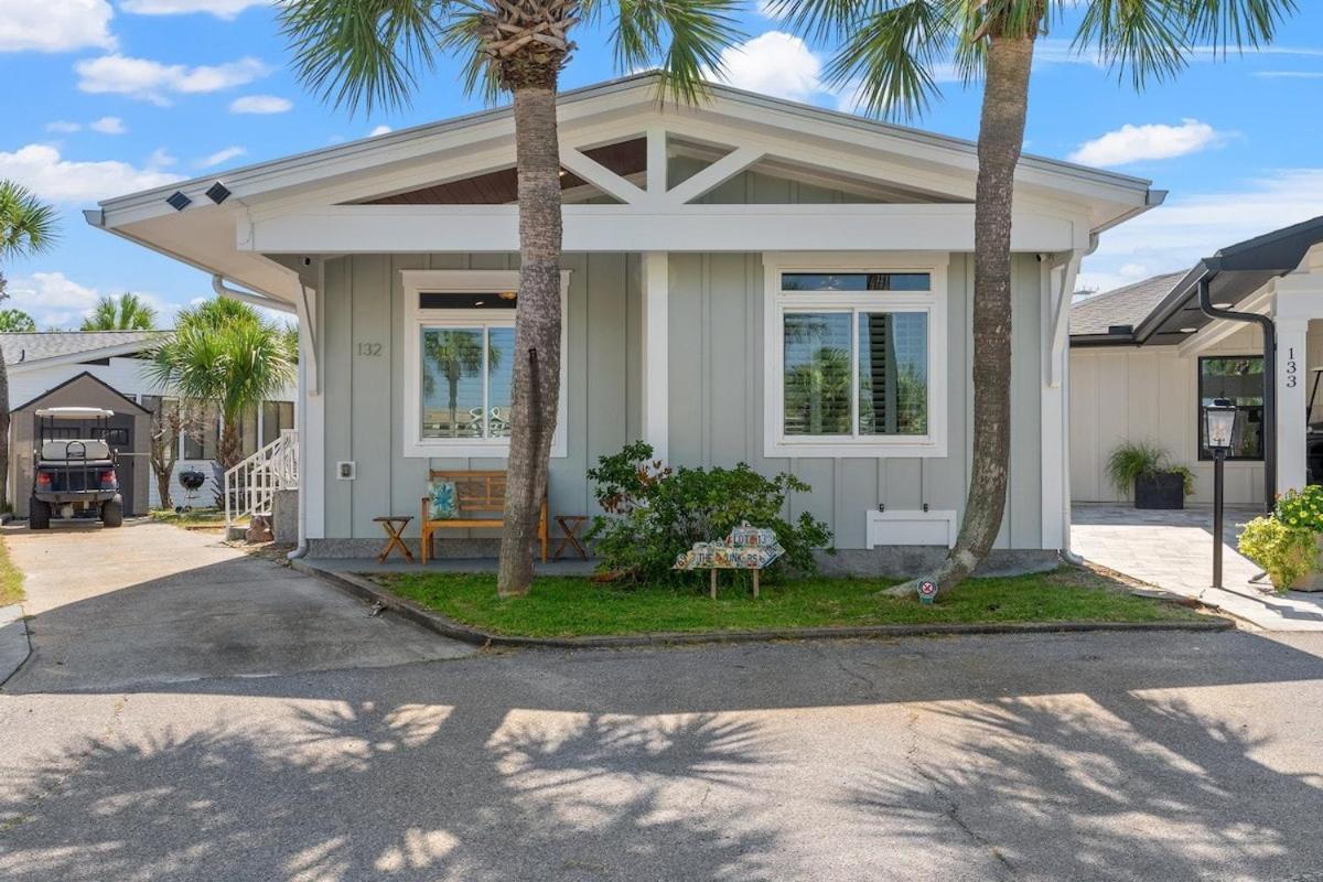 Retreat With Golf Cart And Endless Amenities * Panama City Beach