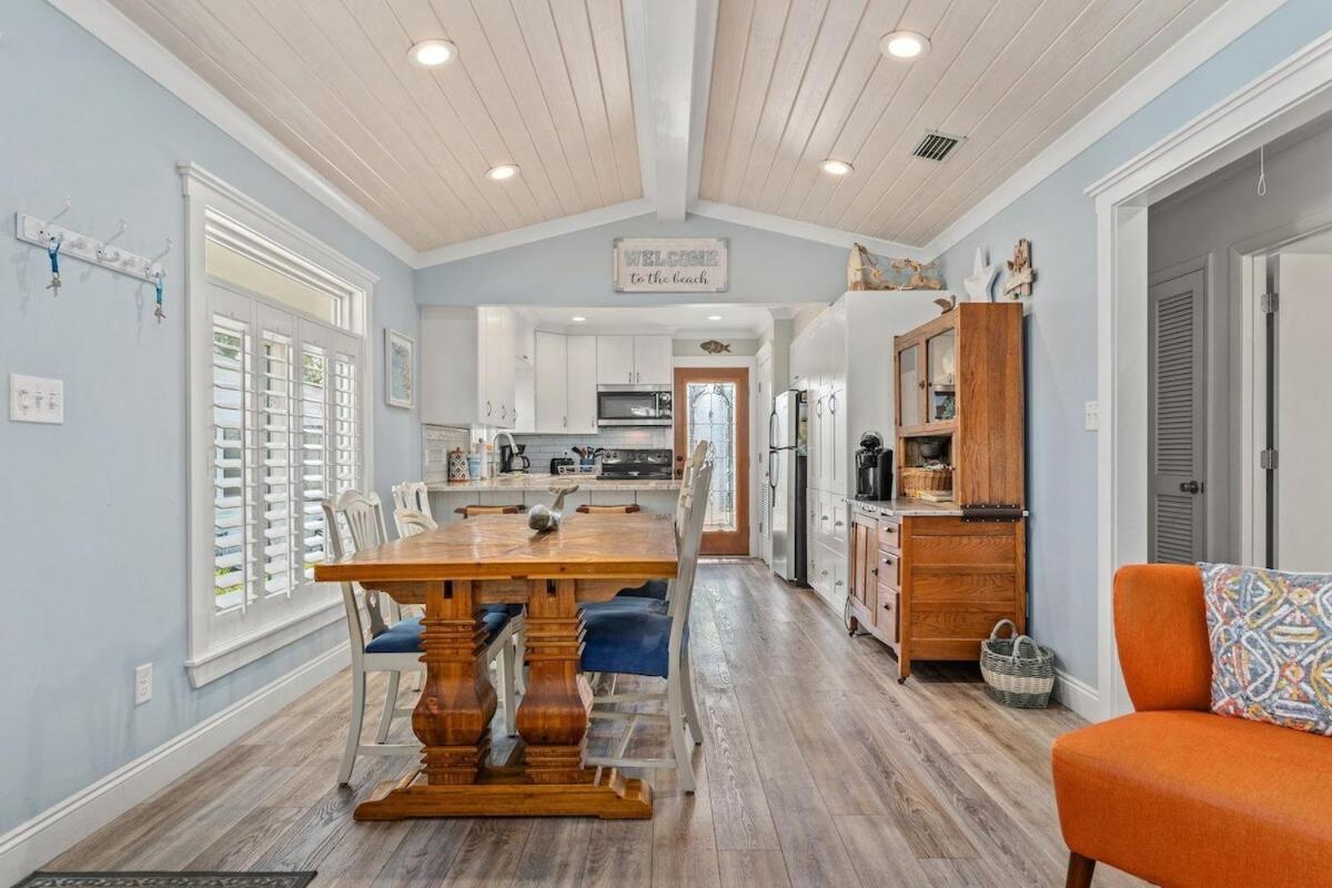 Retreat With Golf Cart And Endless Amenities Holiday home Panama City Beach