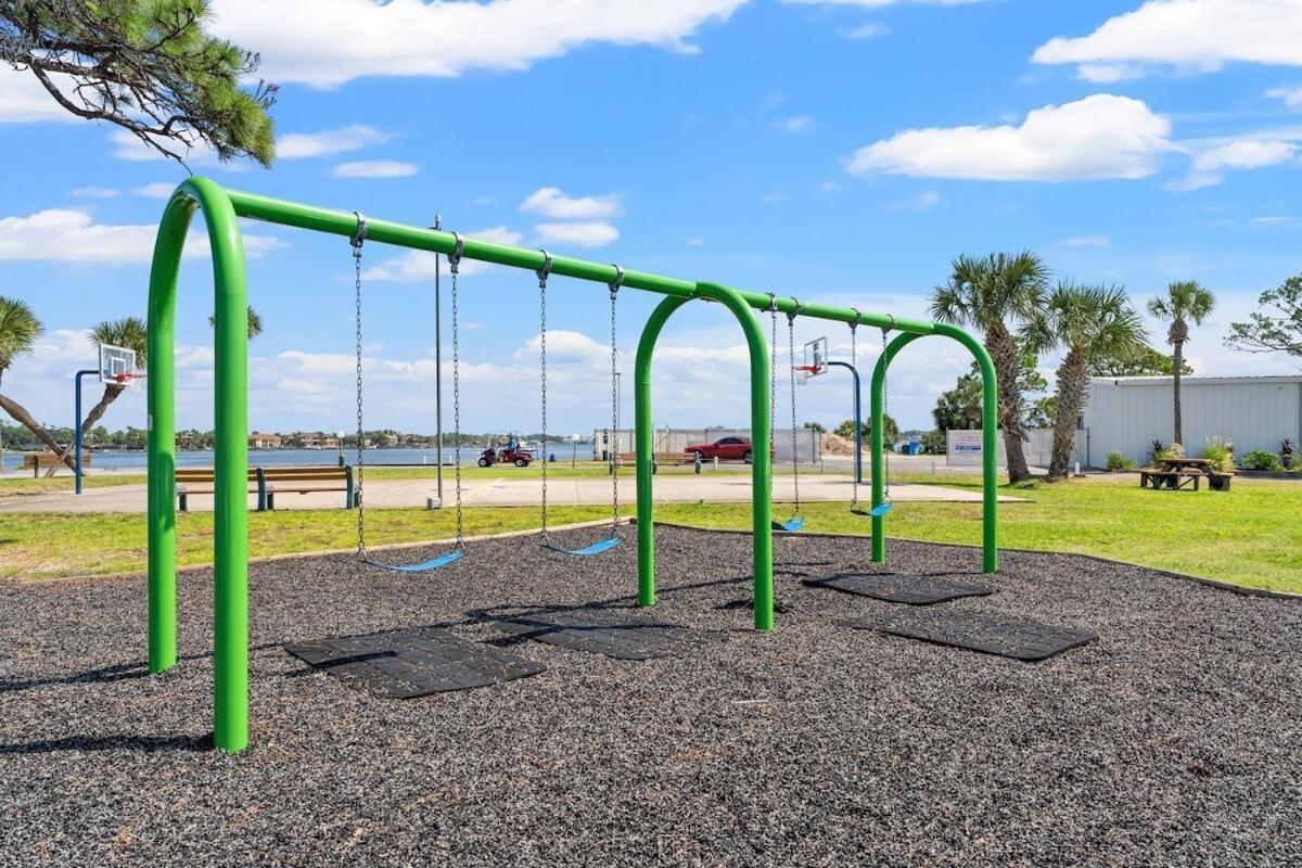 Holiday home Retreat With Golf Cart And Endless Amenities Panama City Beach