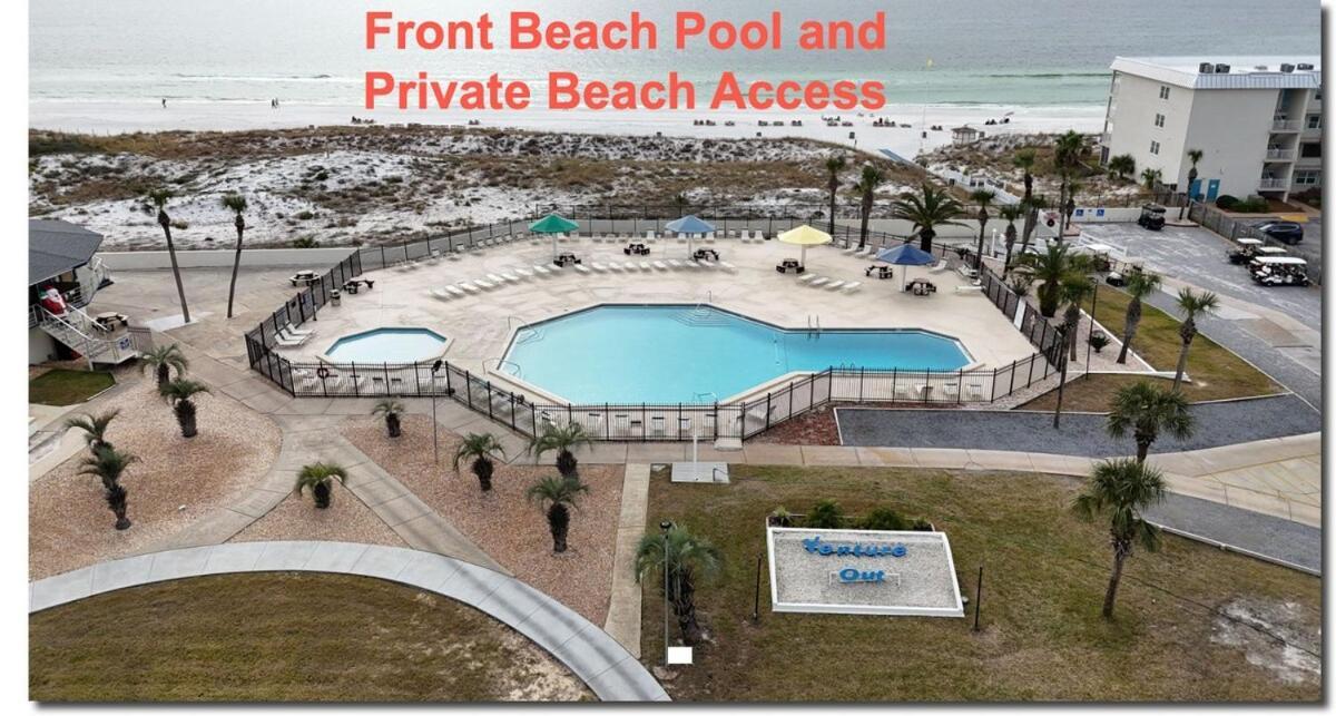 Retreat With Golf Cart And Endless Amenities