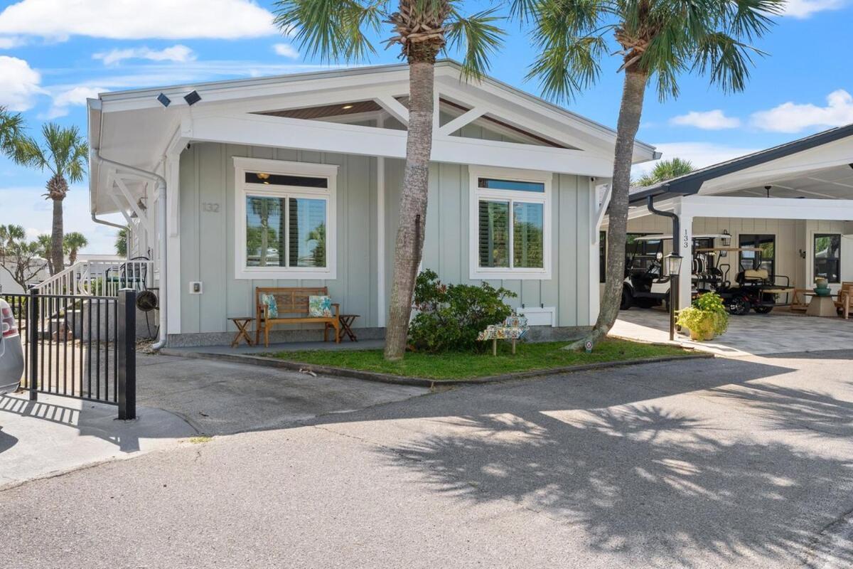 Retreat With Golf Cart And Endless Amenities Panama City Beach