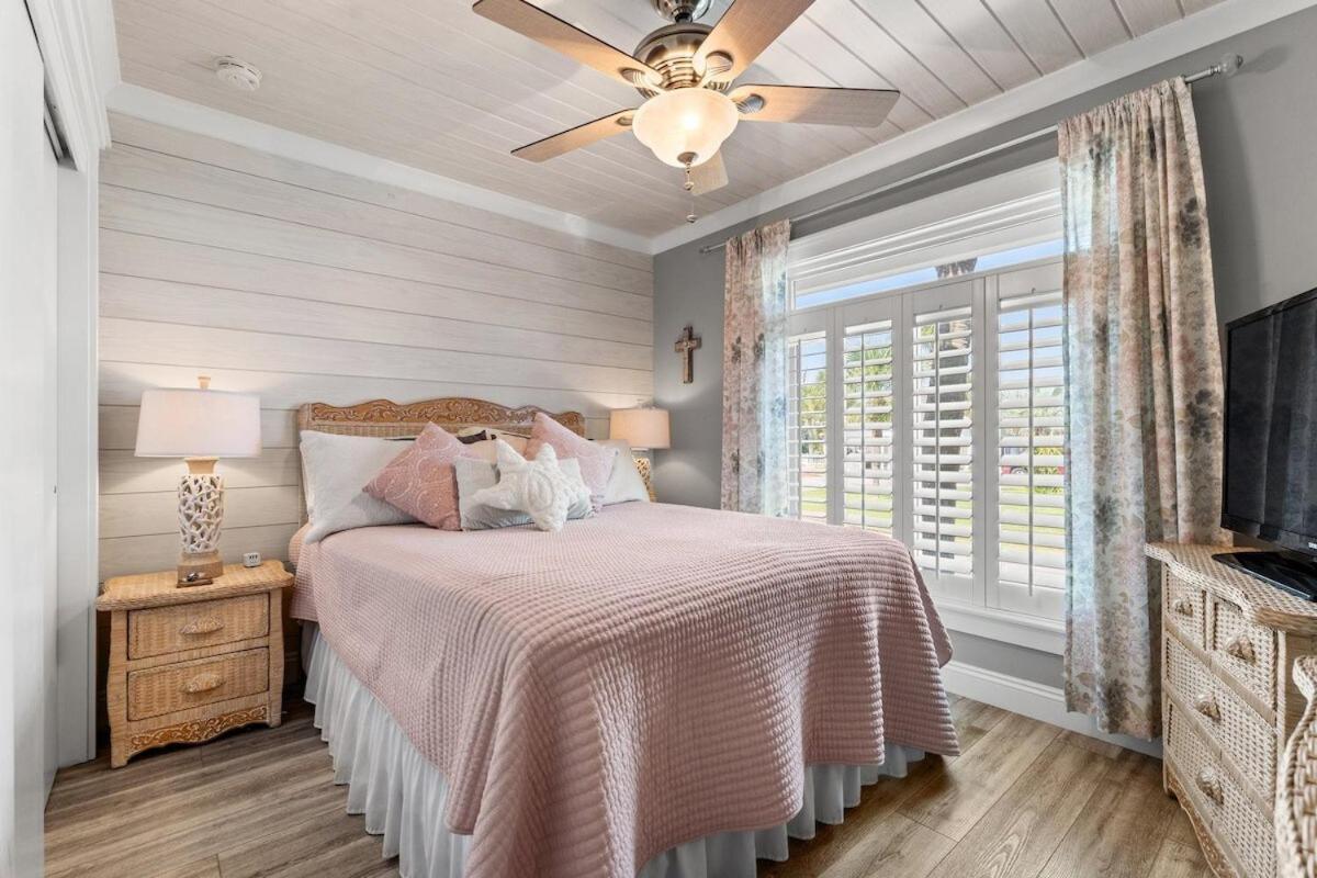 Retreat With Golf Cart And Endless Amenities * Panama City Beach